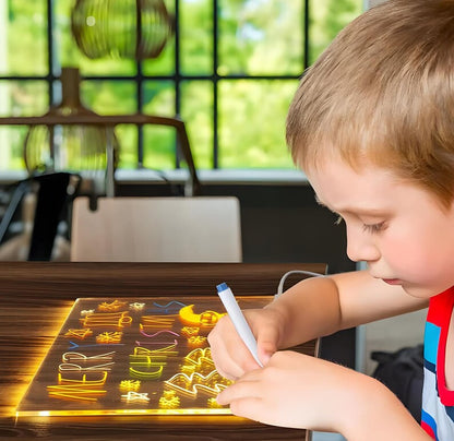 لوحة الرسم المضيئة الملونة LED